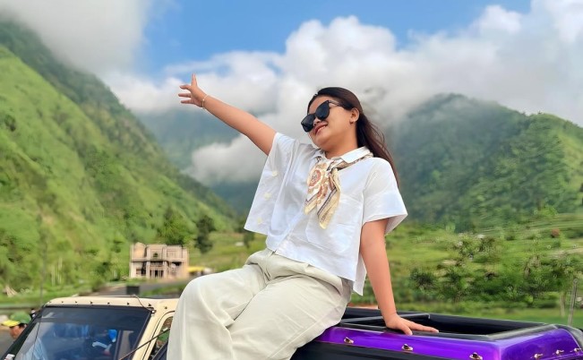 Sherly, anak pertama Mpok Alpa. [Instagram @_mrshrlynaaa]